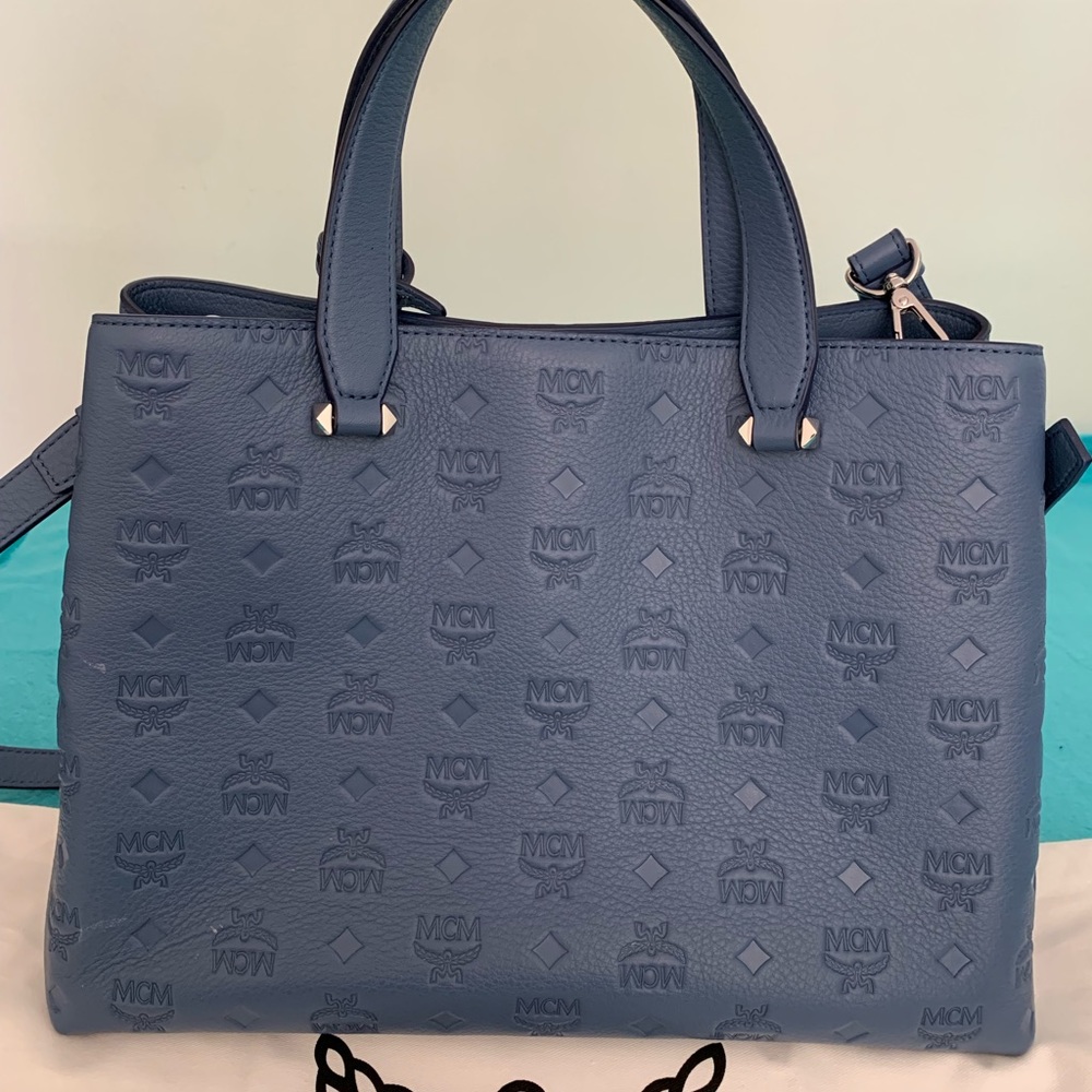 MCM - Picture 4 of 5